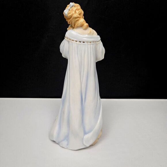 A Mother's Love by Glenis Devereaux Franklin Mint Fine Porcelain Figurine 6.75" - Picture 3 of 11